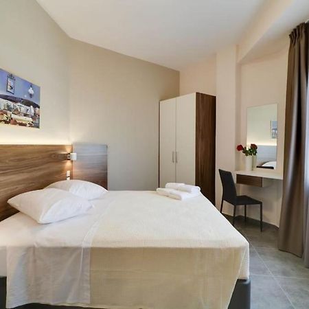 Hotel Continent Gagra Dış mekan fotoğraf
