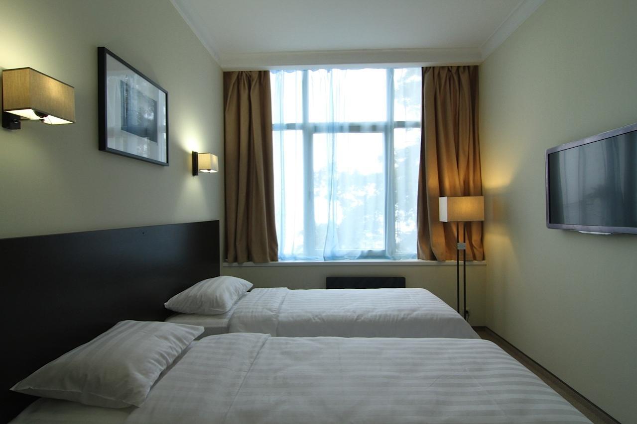 Hotel Continent Gagra Dış mekan fotoğraf