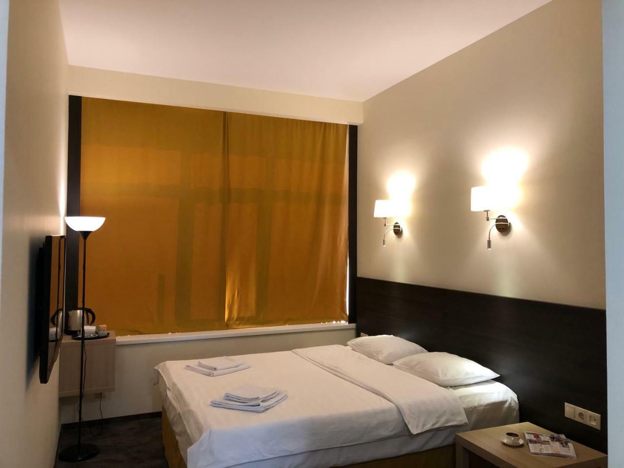 Hotel Continent Gagra Dış mekan fotoğraf